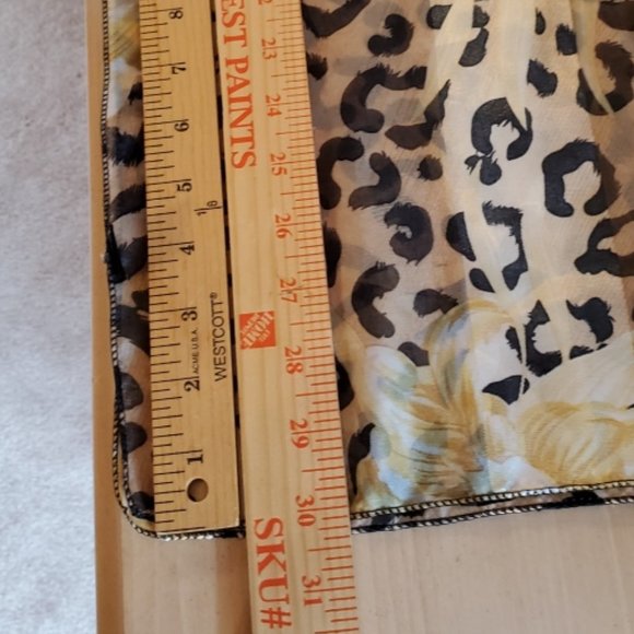 Animal Print Scarf - Picture 4 of 6